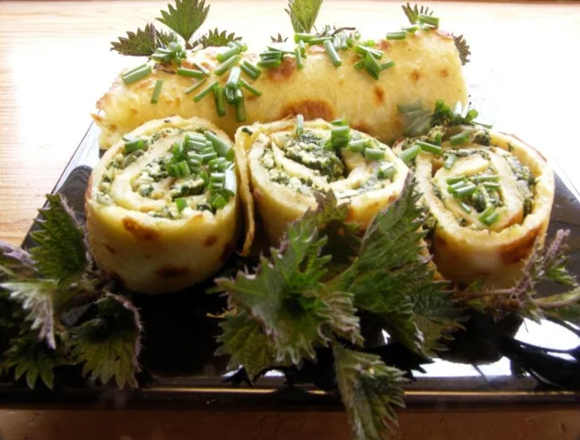 Nässel- och ricottacrepes/snittar
