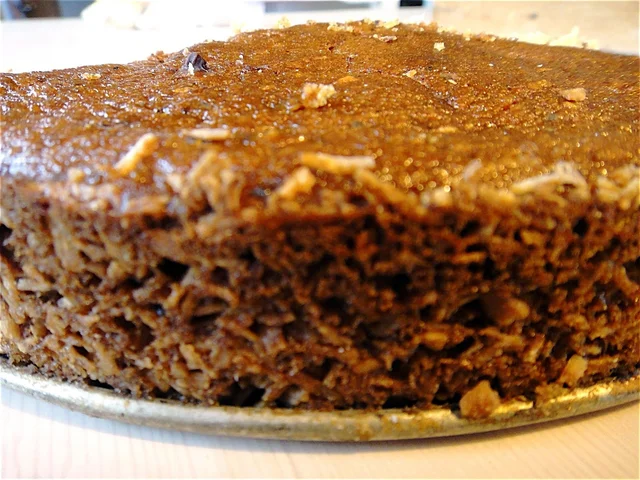 Saftig och mjuk squashkaka med apelsin, mandel och choklad